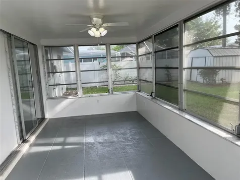 528 E Lake Drive Largo FL 33771