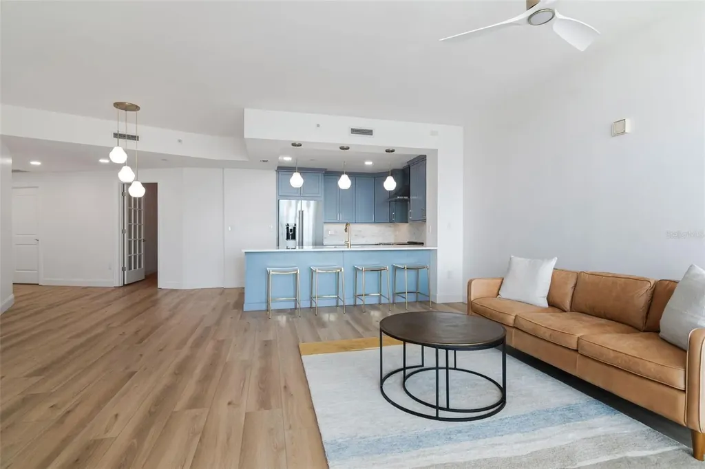 450 Knights Run Avenue Tampa FL 33602