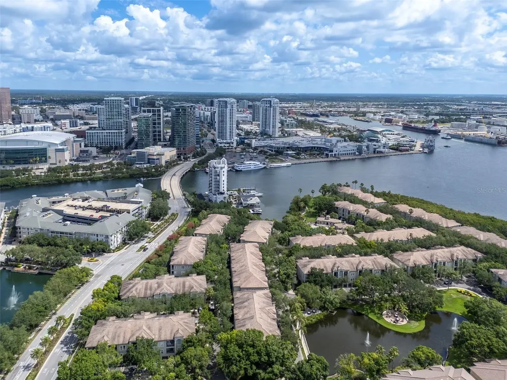 450 Knights Run Avenue Tampa FL 33602