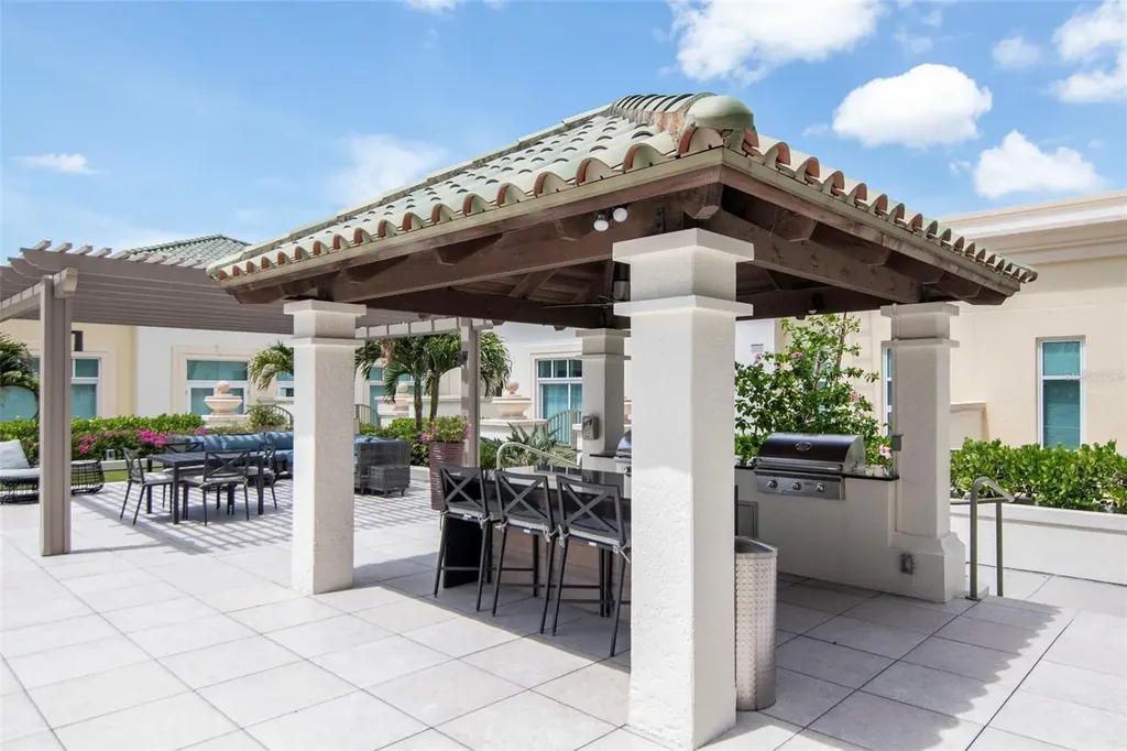450 Knights Run Avenue Tampa FL 33602