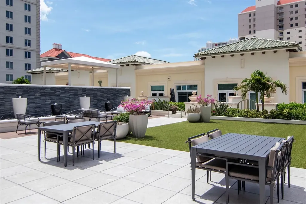 450 Knights Run Avenue Tampa FL 33602