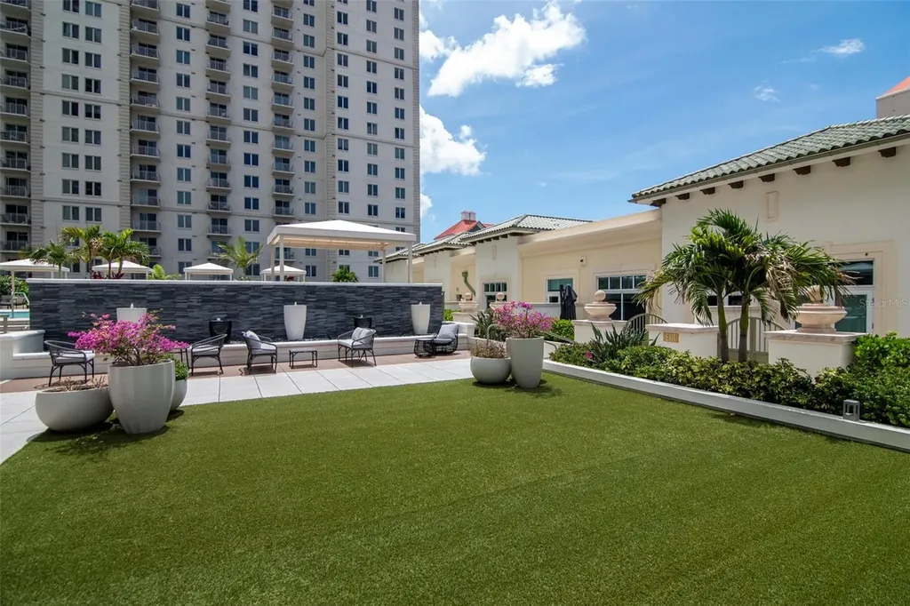 450 Knights Run Avenue Tampa FL 33602