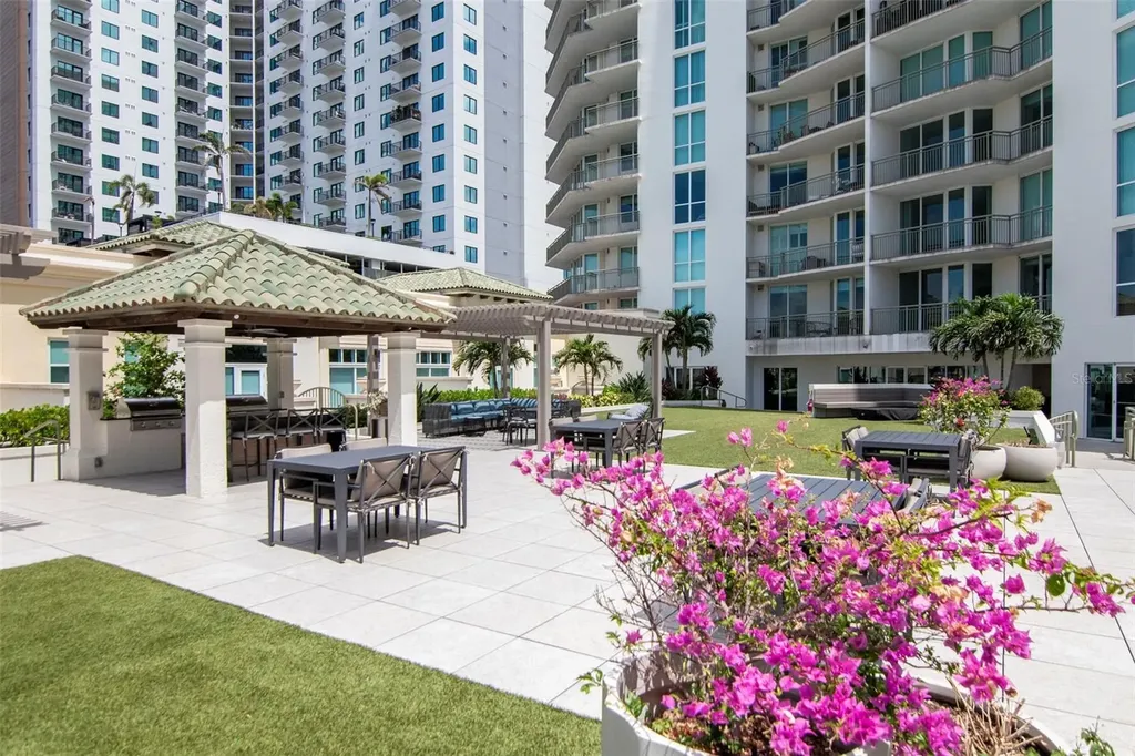450 Knights Run Avenue Tampa FL 33602