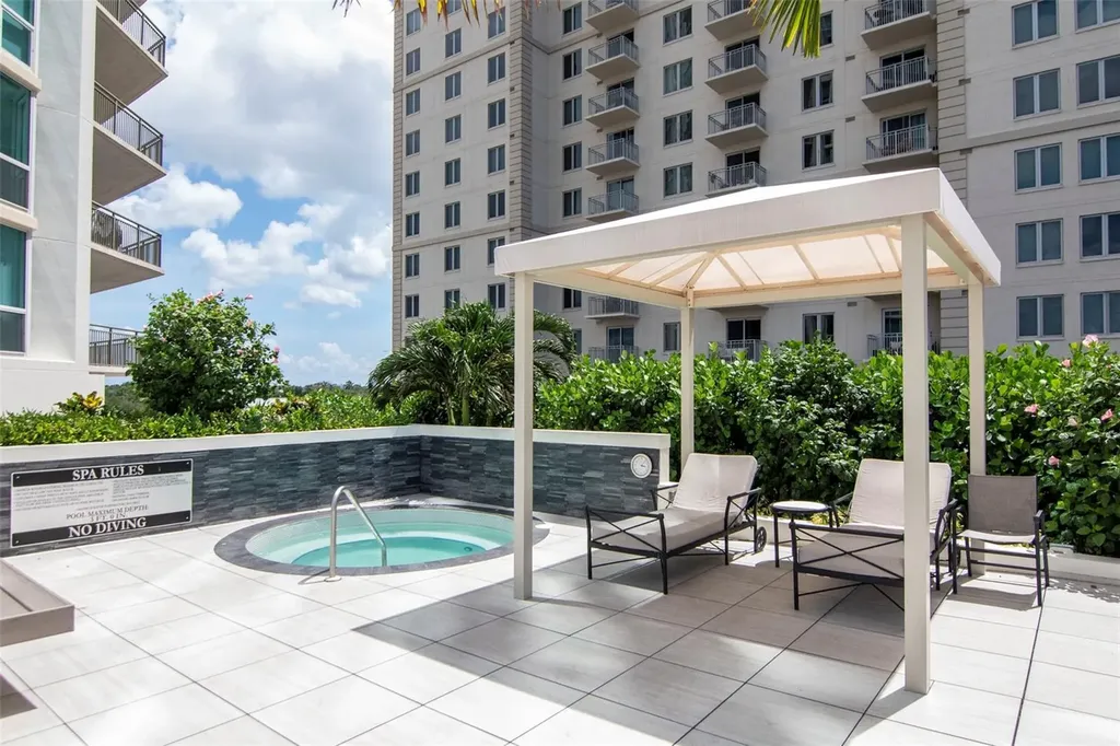 450 Knights Run Avenue Tampa FL 33602