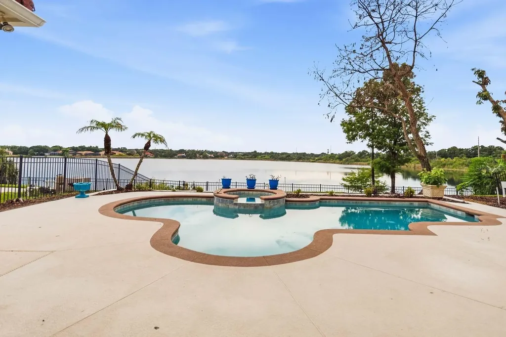8310 Tivoli Drive Orlando FL 32836