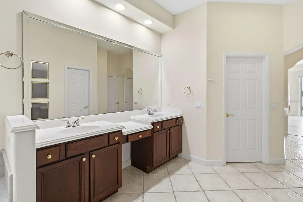 8310 Tivoli Drive Orlando FL 32836
