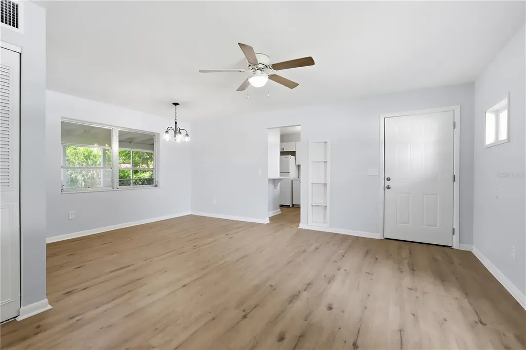 2434 Cardena Avenue Deltona FL 32738
