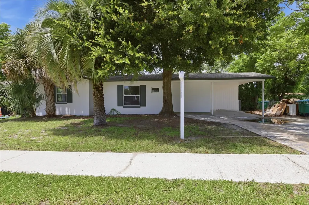 2434 Cardena Avenue Deltona FL 32738