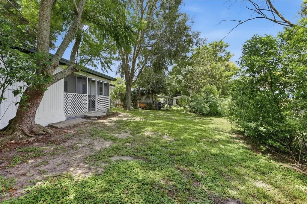2434 Cardena Avenue Deltona FL 32738