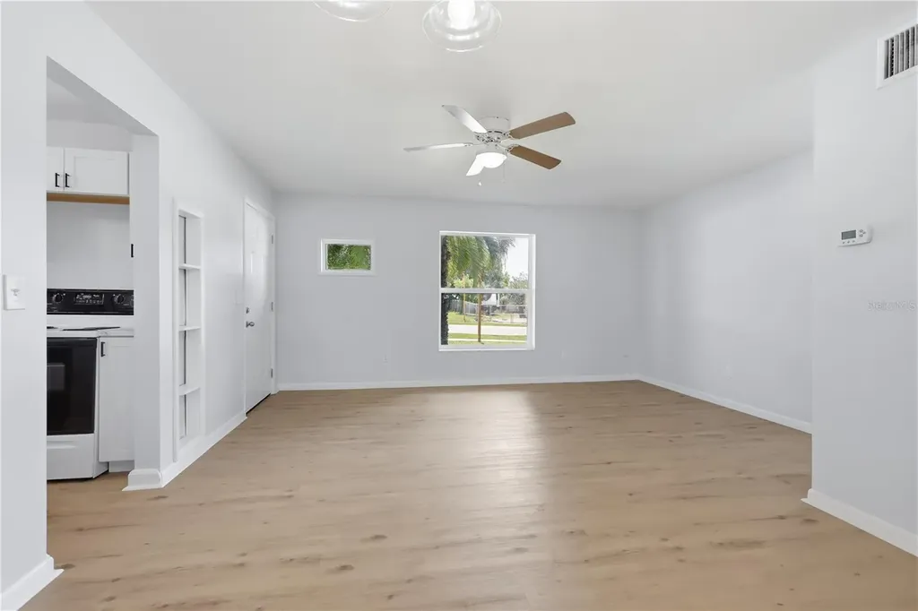 2434 Cardena Avenue Deltona FL 32738