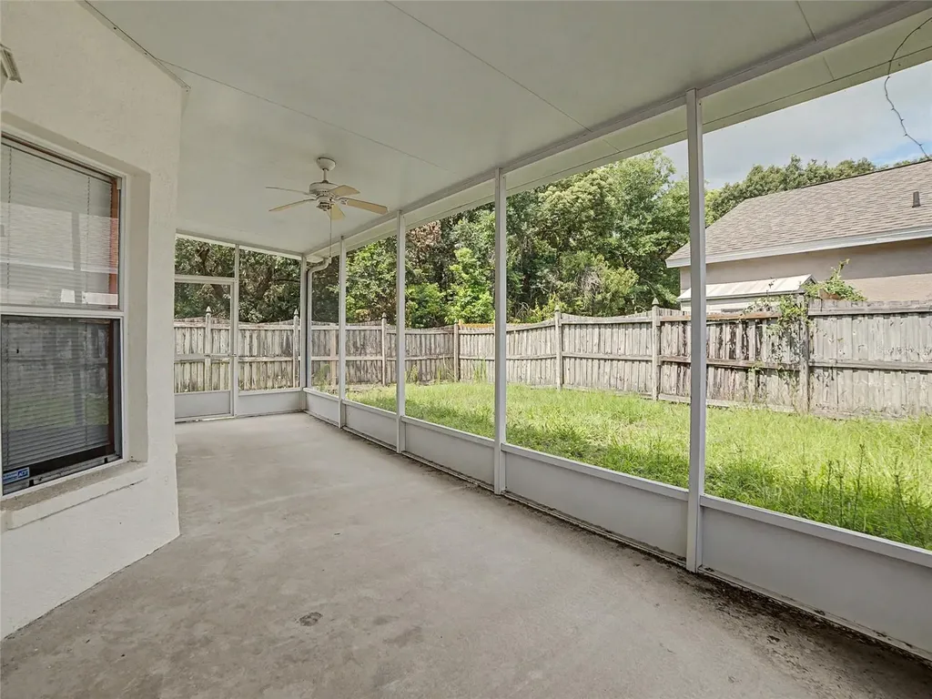 6131 Sand Key Lane Wesley Chapel FL 33545