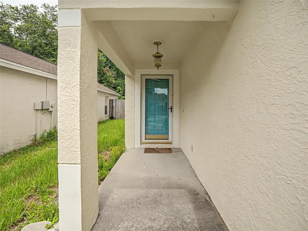 6131 Sand Key Lane Wesley Chapel FL 33545