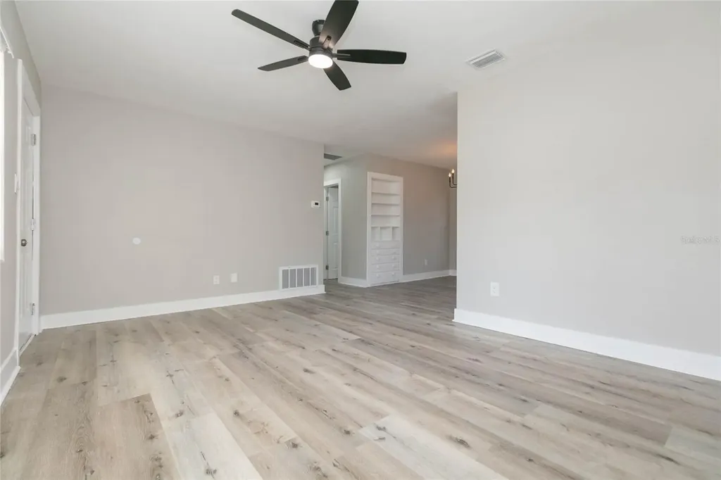 2600 52nd Avenue N St Petersburg FL 33714