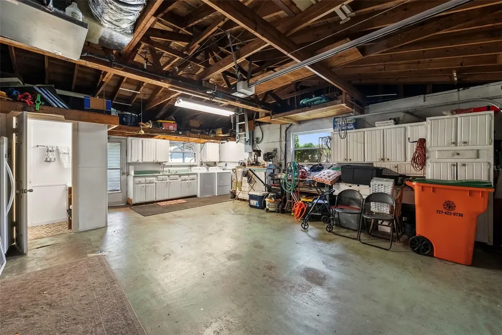 1831 Oak Lake Drive Clearwater FL 33764