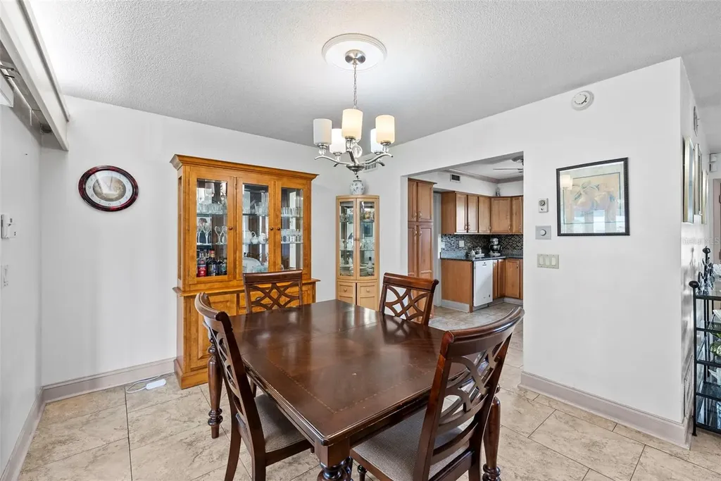 1831 Oak Lake Drive Clearwater FL 33764