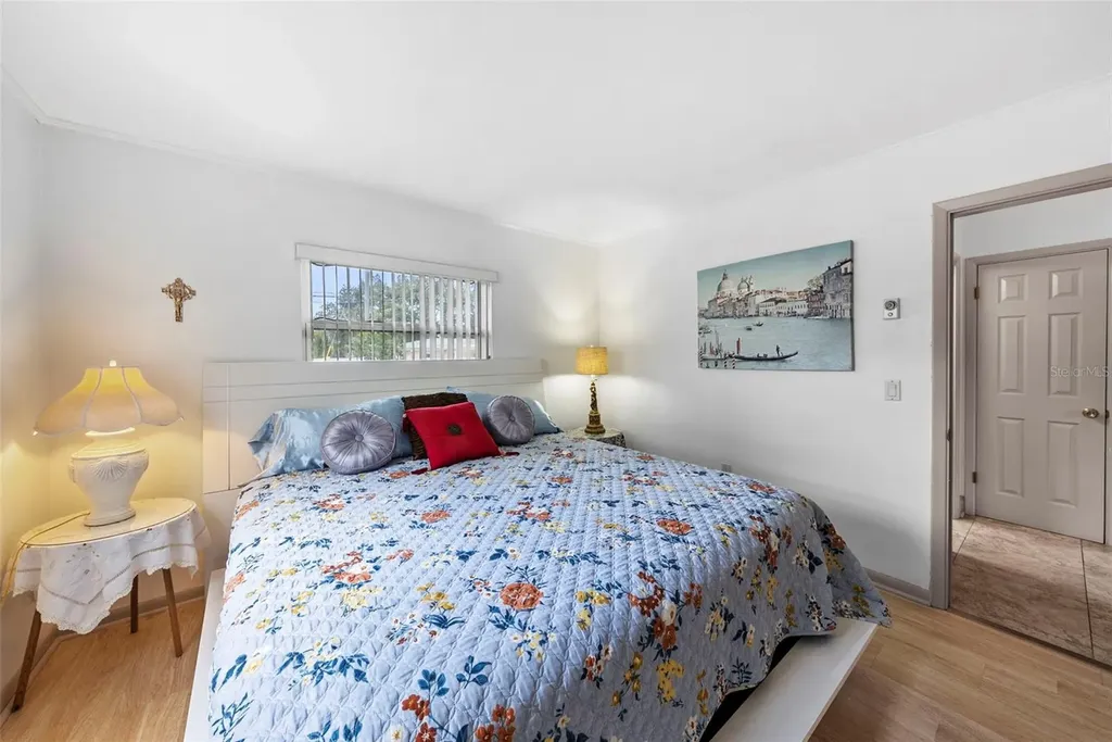 1831 Oak Lake Drive Clearwater FL 33764
