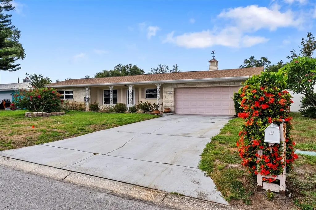 1831 Oak Lake Drive Clearwater FL 33764
