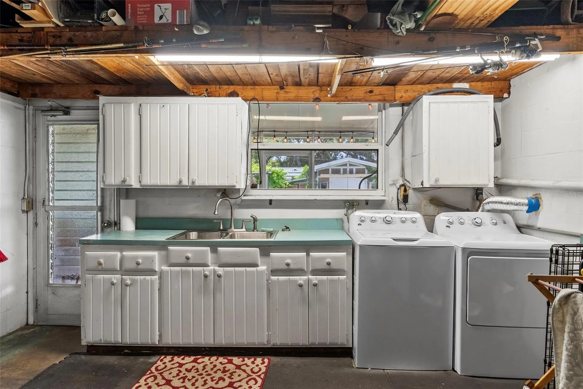 1831 Oak Lake Drive Clearwater FL 33764