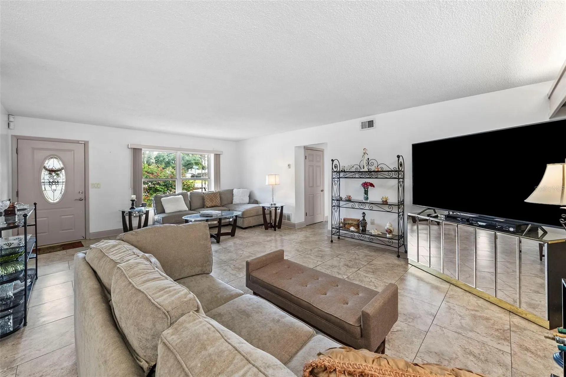 1831 Oak Lake Drive Clearwater FL 33764