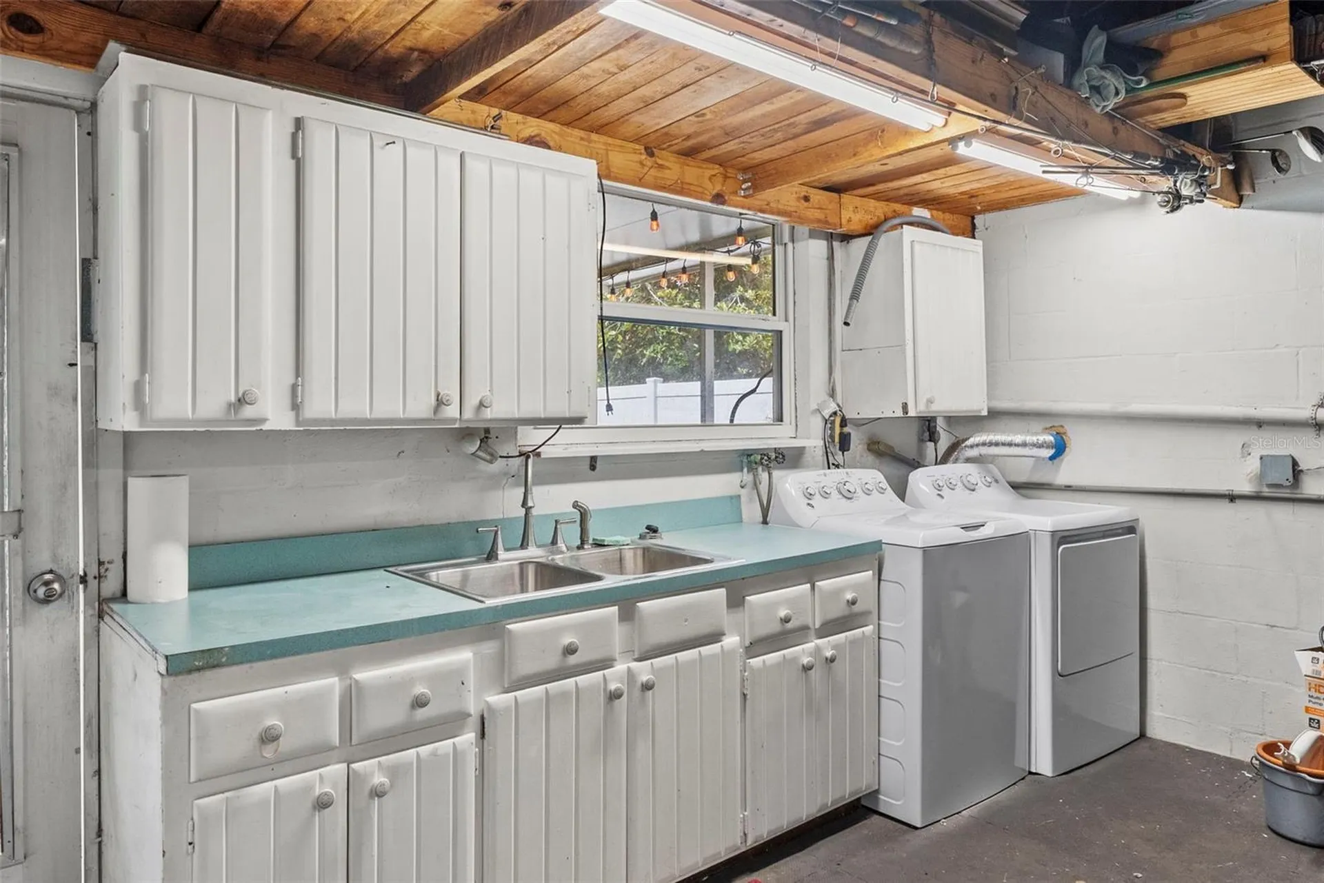 1831 Oak Lake Drive Clearwater FL 33764