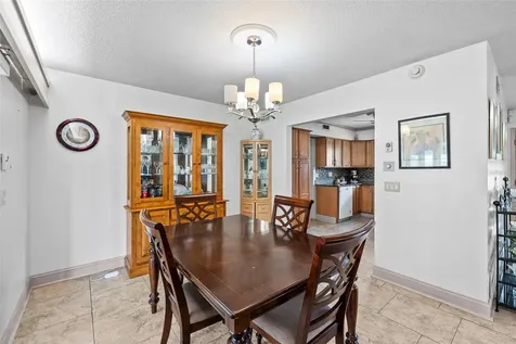 1831 Oak Lake Drive Clearwater FL 33764