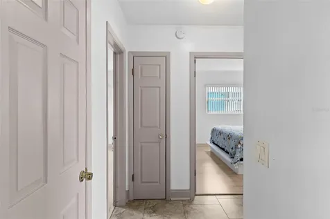 1831 Oak Lake Drive Clearwater FL 33764