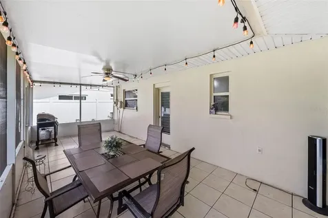 1831 Oak Lake Drive Clearwater FL 33764