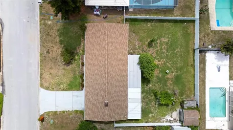 1831 Oak Lake Drive Clearwater FL 33764