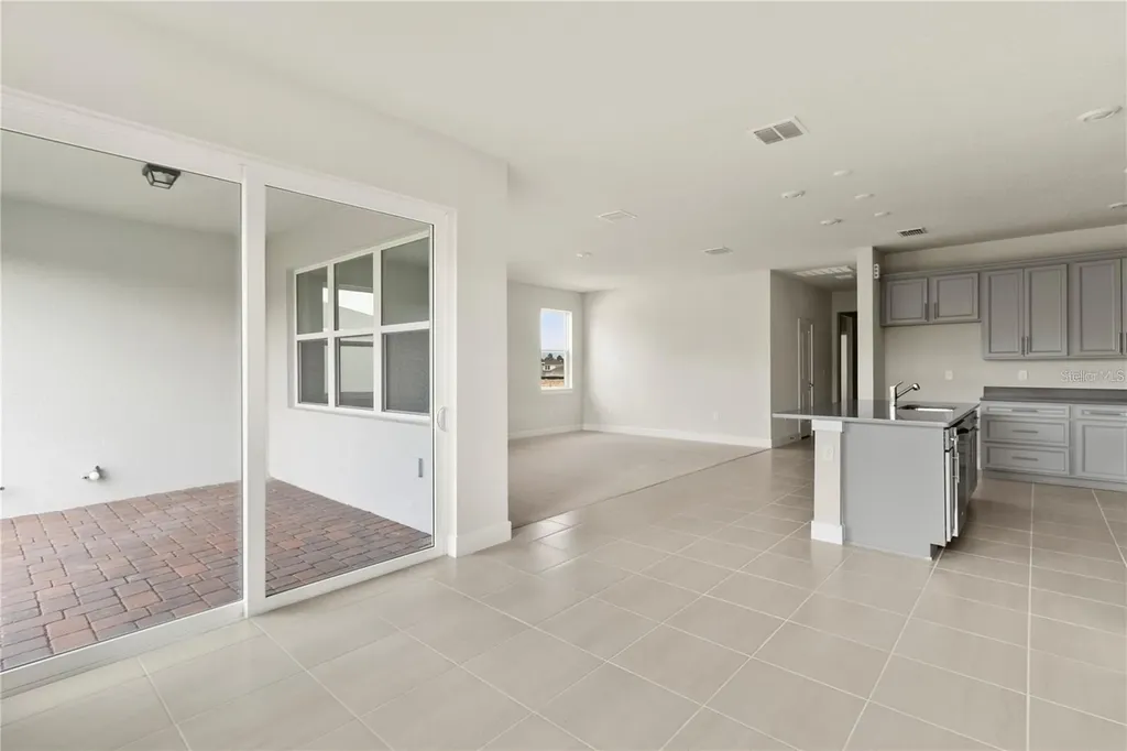 15936 Winding Bluff Drive Montverde FL 34756