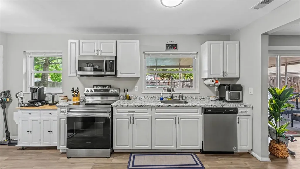 1309 Cinnamon Way W Lakeland FL 33801
