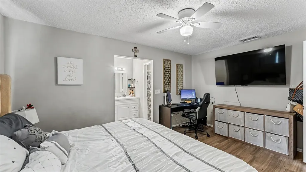 1309 Cinnamon Way W Lakeland FL 33801