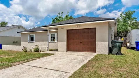 1309 Cinnamon Way W Lakeland FL 33801