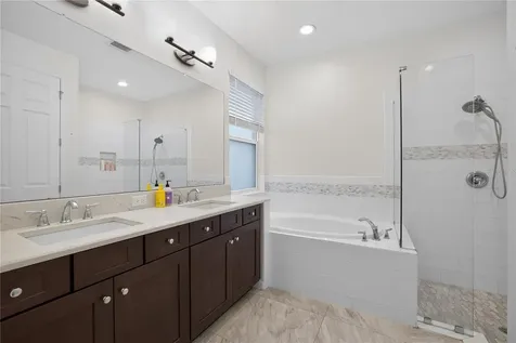 8016 Marbella Creek Avenue Tampa FL 33625
