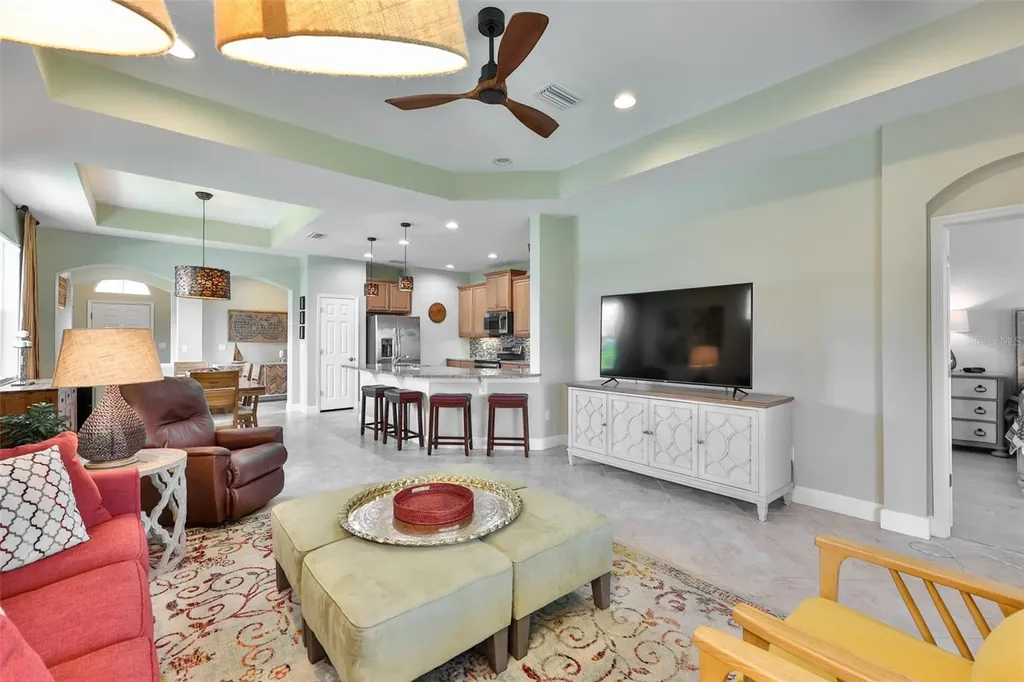 803 Chipper Drive Sun City Center FL 33573