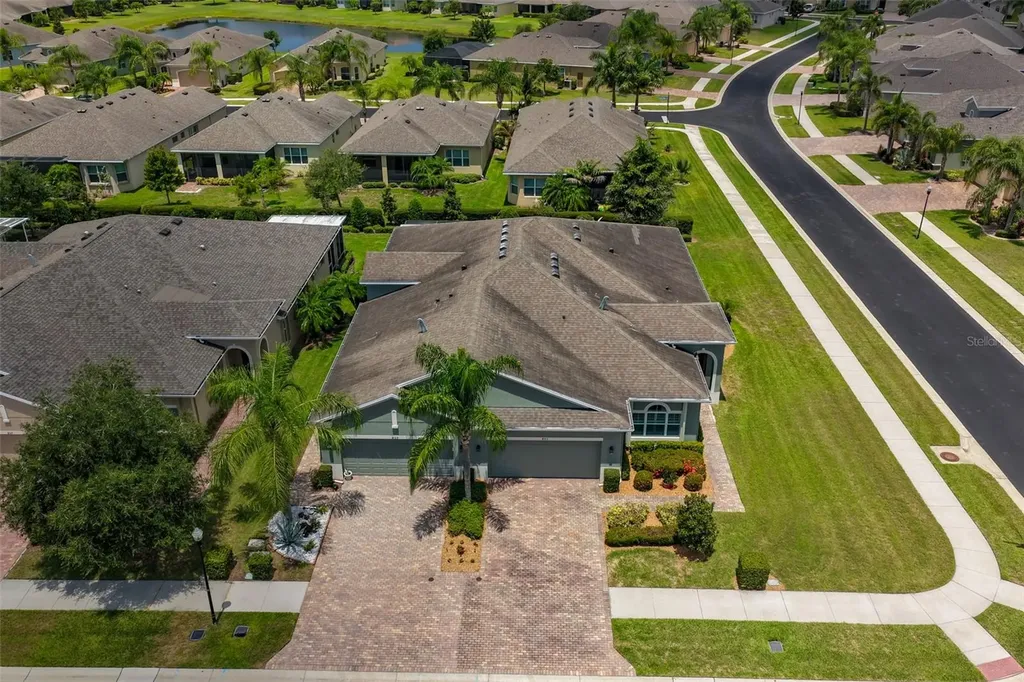 803 Chipper Drive Sun City Center FL 33573
