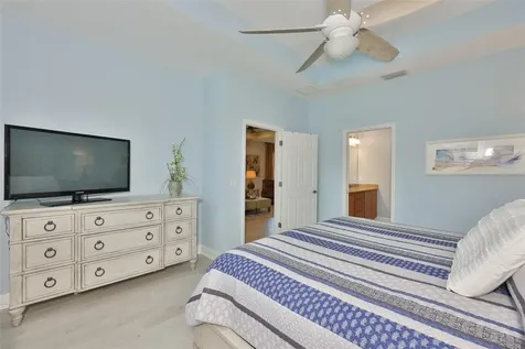 803 Chipper Drive Sun City Center FL 33573