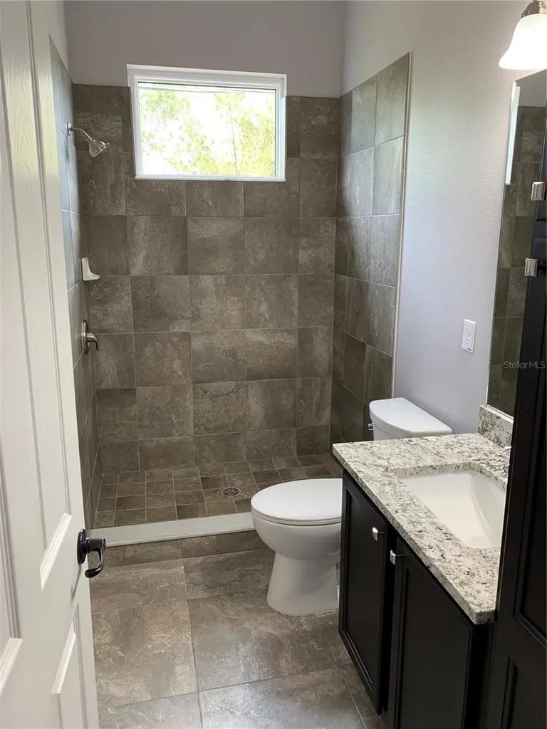 512 Frances Street Dunedin FL 34698