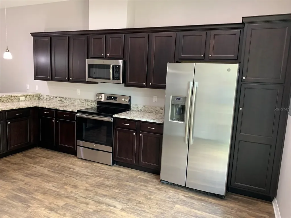 512 Frances Street Dunedin FL 34698