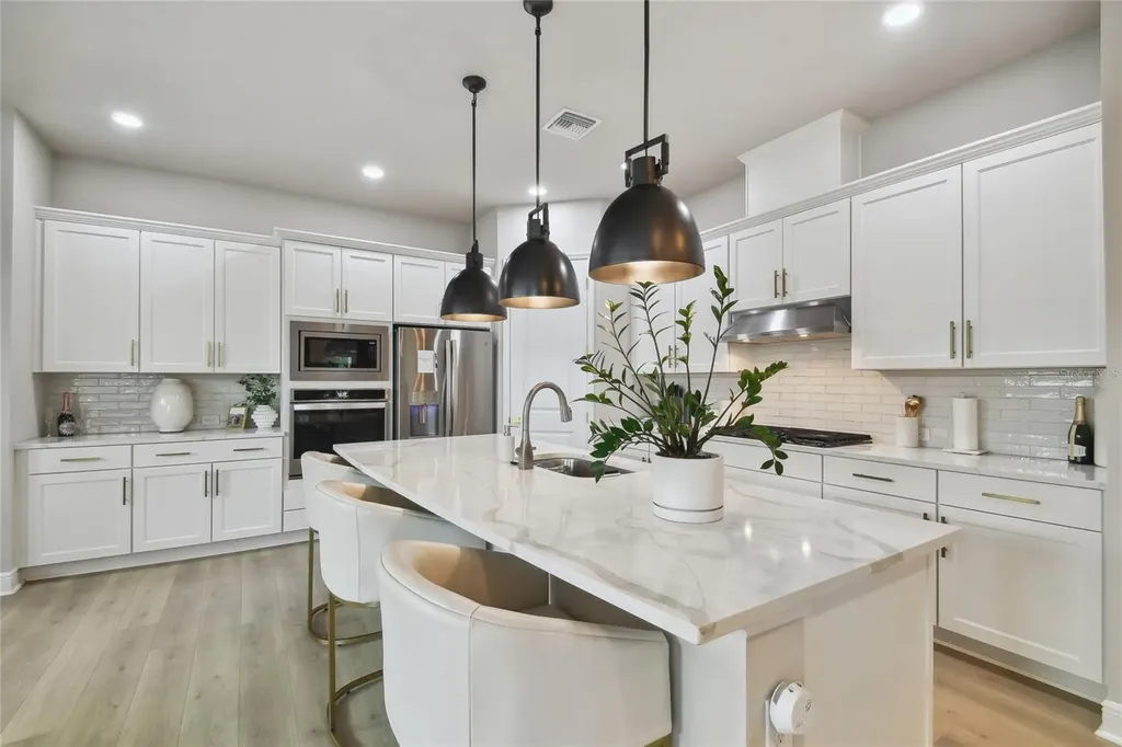 3814 West De Leon Street Tampa FL 33609