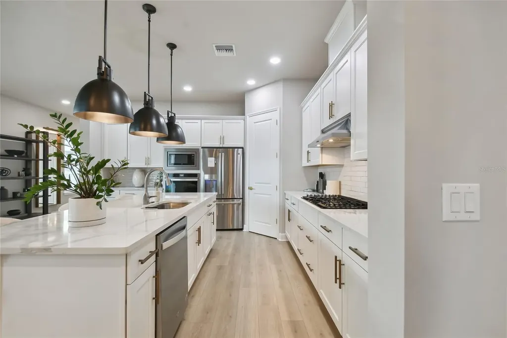 3814 West De Leon Street Tampa FL 33609