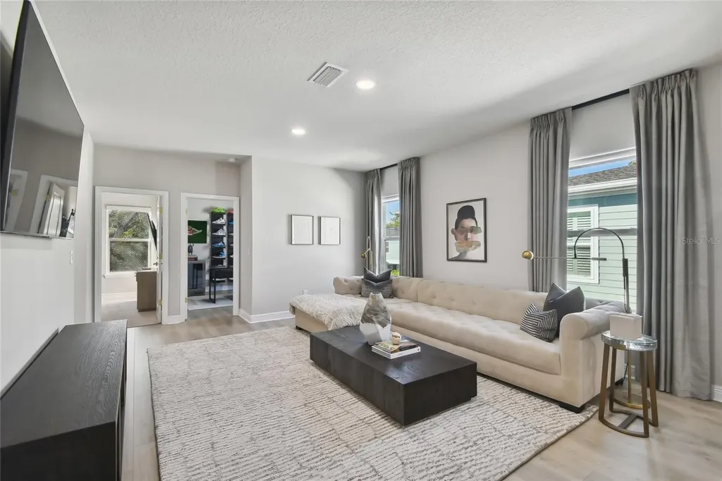 3814 West De Leon Street Tampa FL 33609