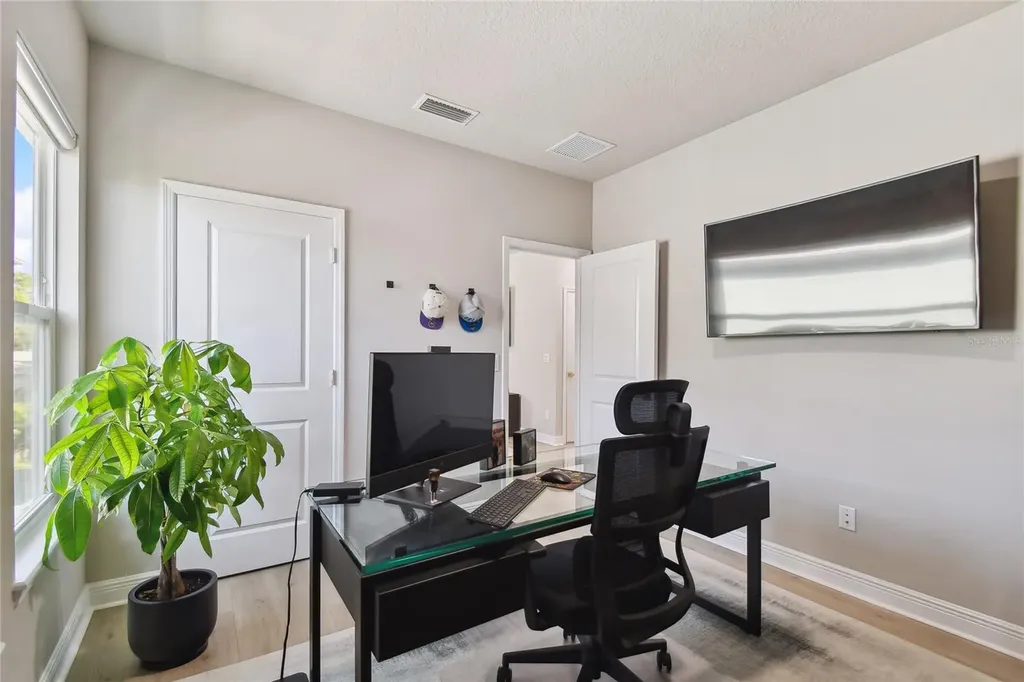 3814 West De Leon Street Tampa FL 33609