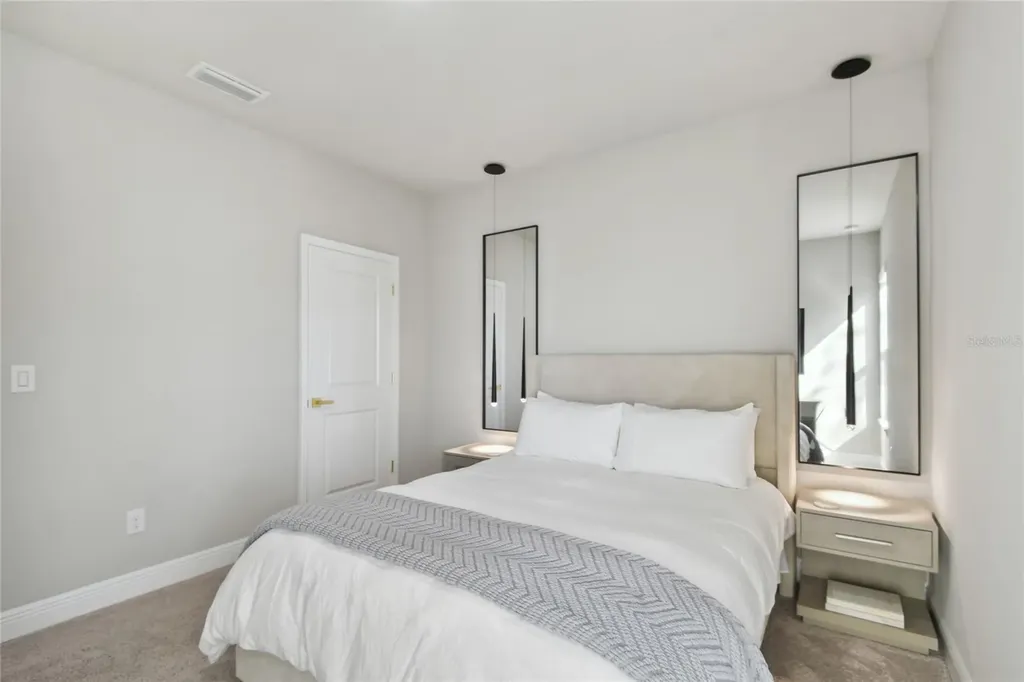3814 West De Leon Street Tampa FL 33609
