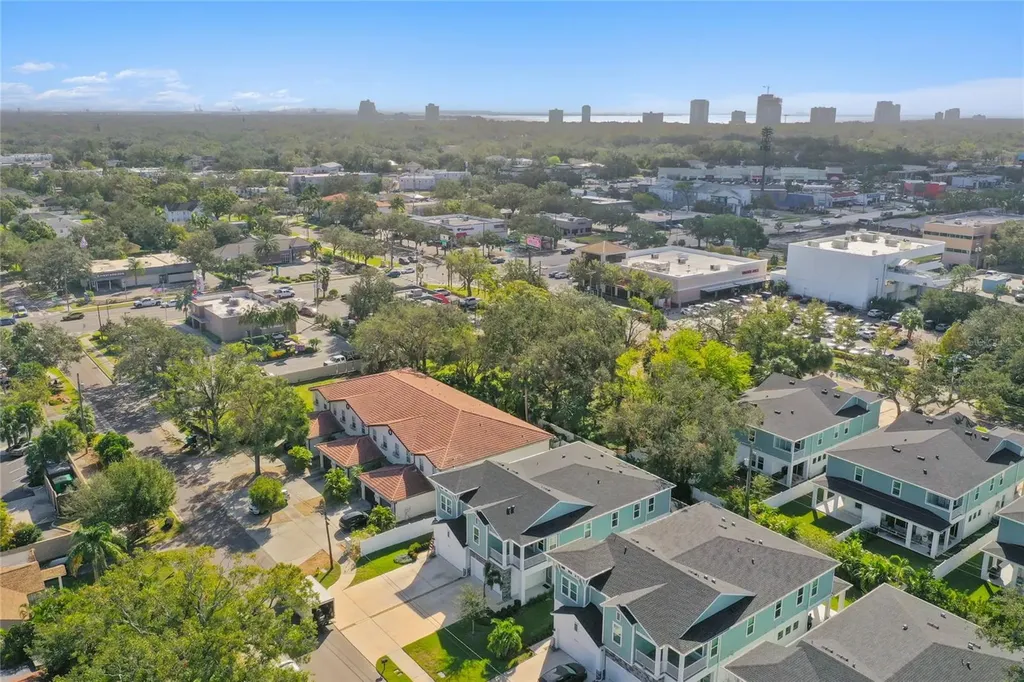 3814 West De Leon Street Tampa FL 33609