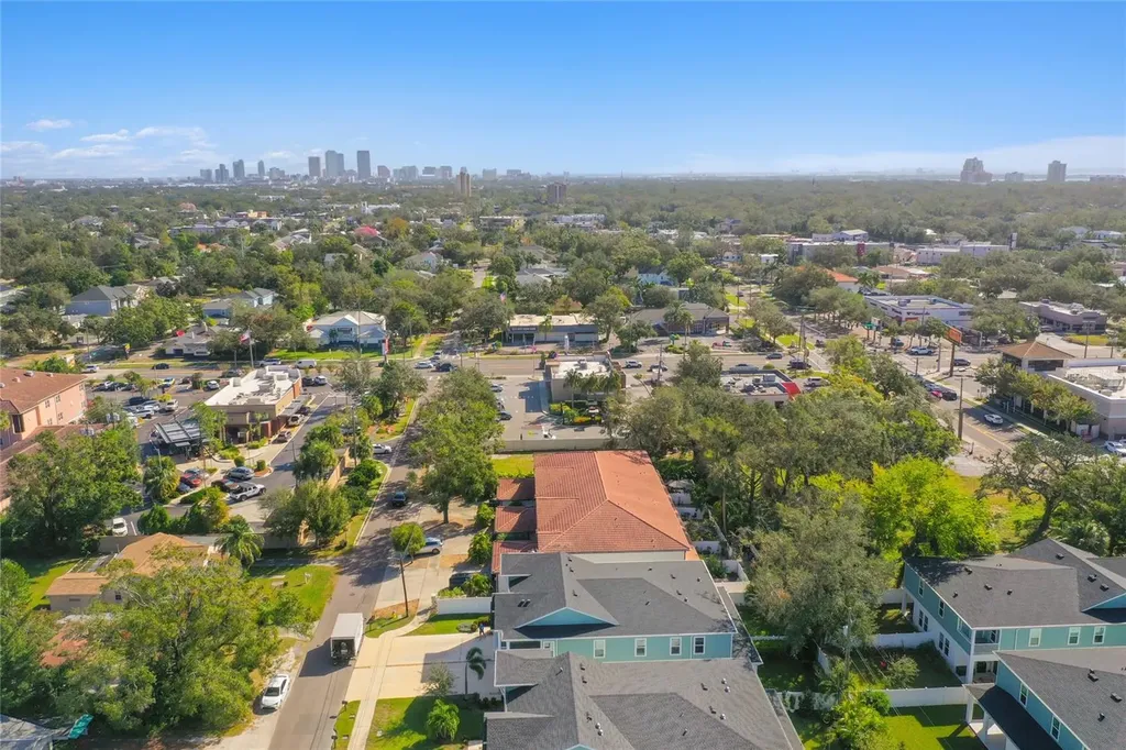 3814 West De Leon Street Tampa FL 33609