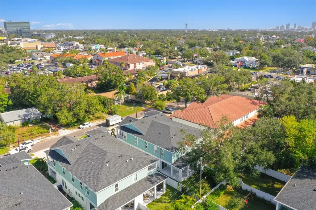 3814 West De Leon Street Tampa FL 33609