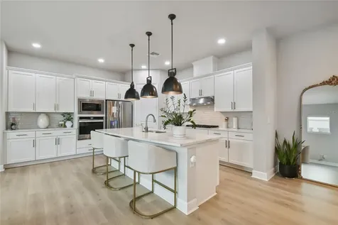 3814 West De Leon Street Tampa FL 33609