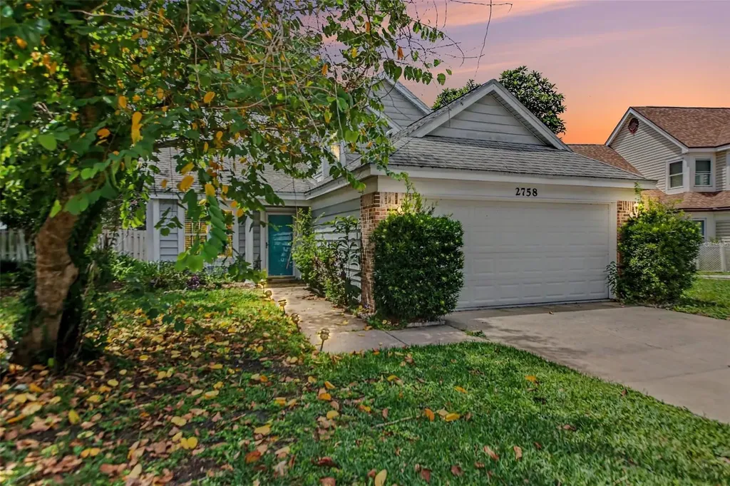 2758 Waymeyer Drive Orlando FL 32812