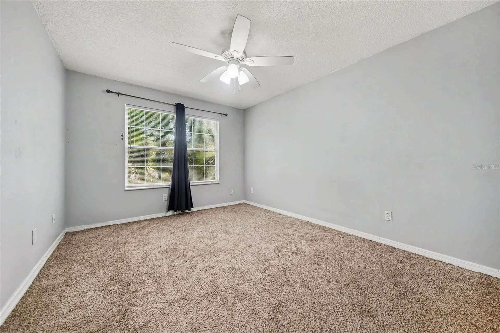 2758 Waymeyer Drive Orlando FL 32812
