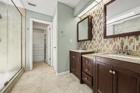 2758 Waymeyer Drive Orlando FL 32812